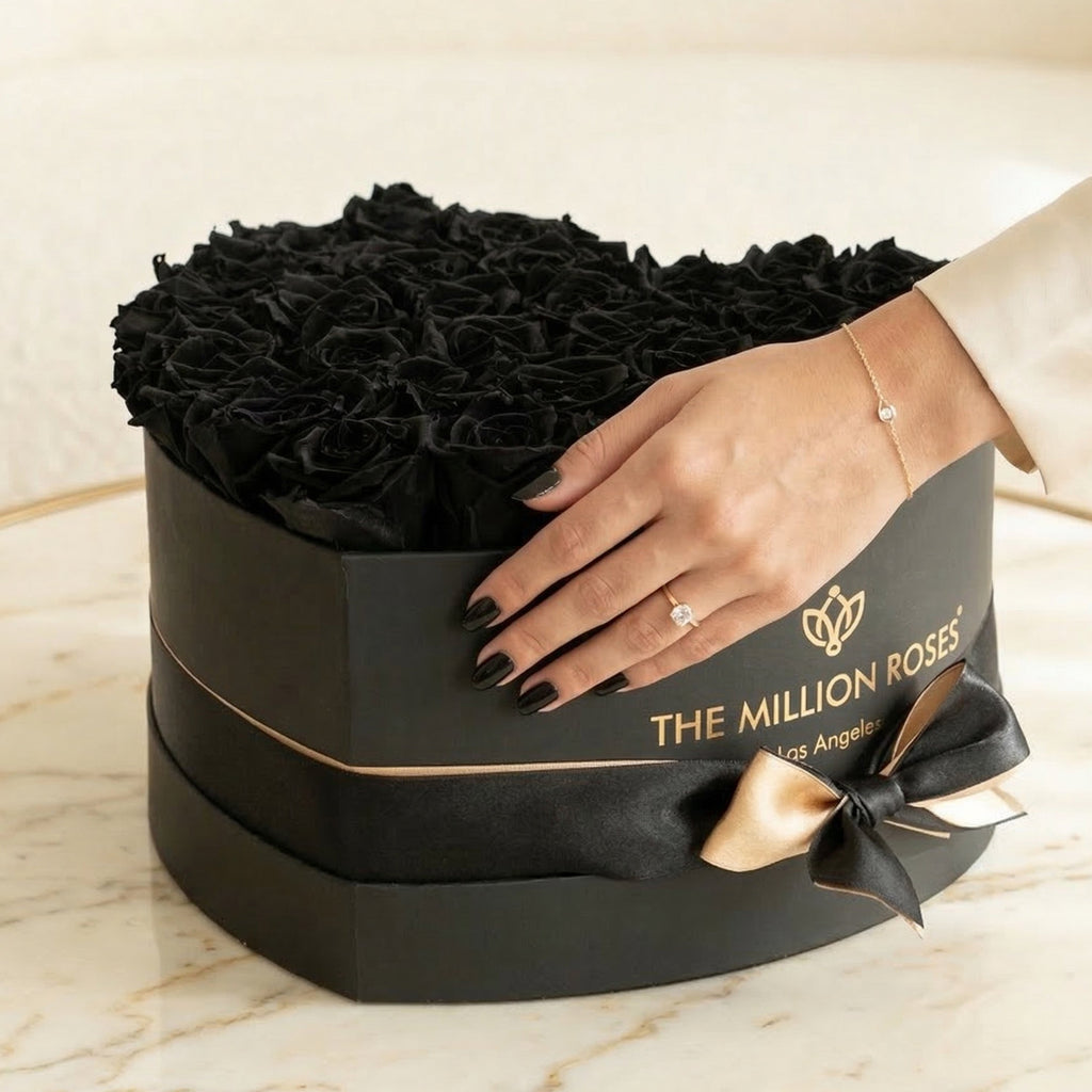Heart Black Box | Black Roses
