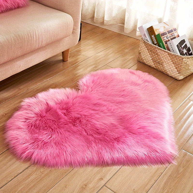 Plush Heart-Shaped Area Mat | Machine Washable Soft Artificial Wool | Cozy Decorative Mat for Living Room, Bedroom, Office | Indoor Use