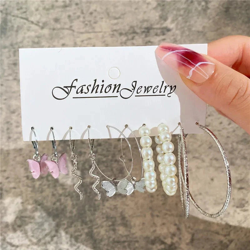 Gold Butterfly & Heart Dangle Earrings Set – Acrylic Drop Jewelry for Women
