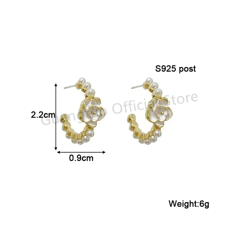 White Flower & Butterfly Dangle Earrings – Acrylic Pearl Heart Jewelry