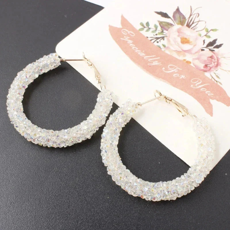 White Flower & Butterfly Dangle Earrings – Acrylic Pearl Heart Jewelry