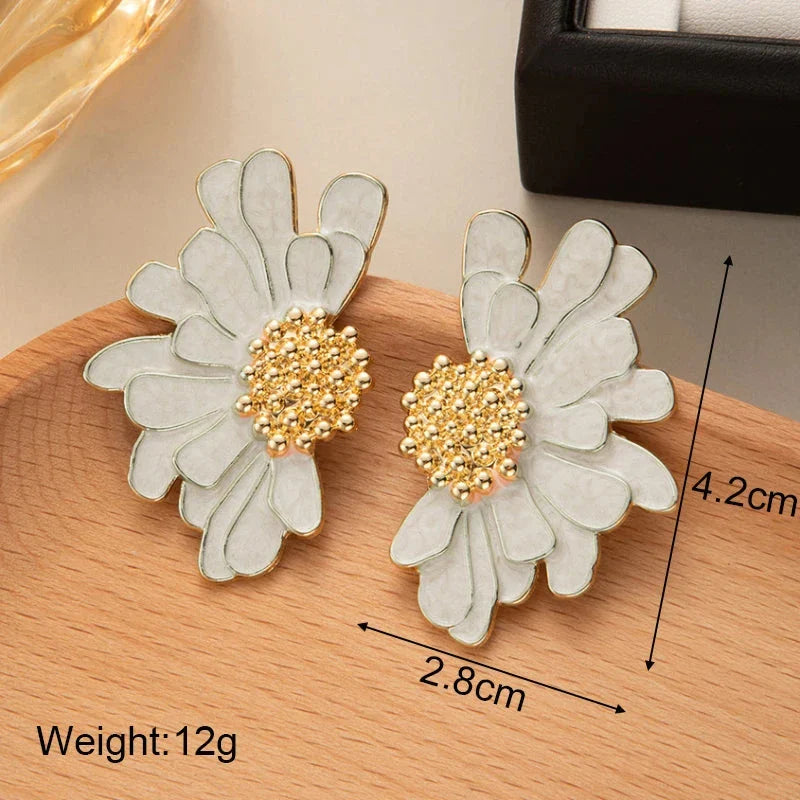 White Flower & Butterfly Dangle Earrings – Acrylic Pearl Heart Jewelry