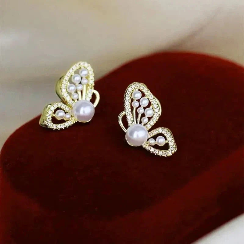 White Flower & Butterfly Dangle Earrings – Acrylic Pearl Heart Jewelry