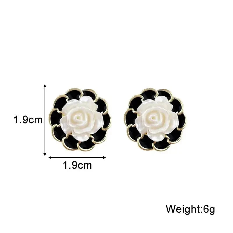 White Flower & Butterfly Dangle Earrings – Acrylic Pearl Heart Jewelry