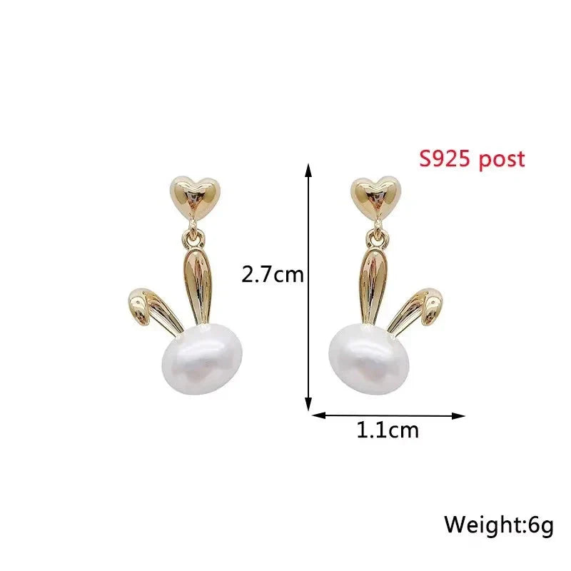 White Flower & Butterfly Dangle Earrings – Acrylic Pearl Heart Jewelry