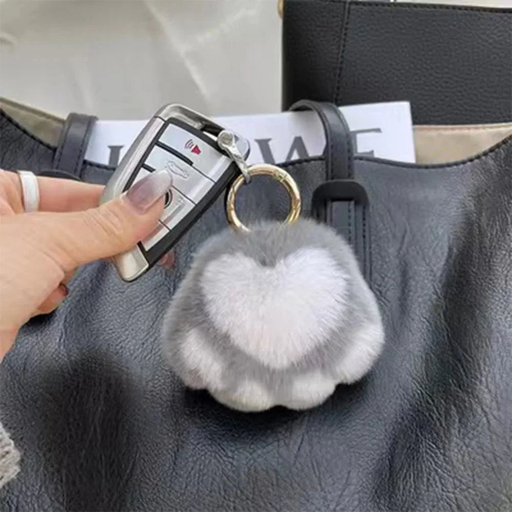 Cat Paw Plush Keychain – Cute Fluffy Faux Fur Pendant for Bags & Keys