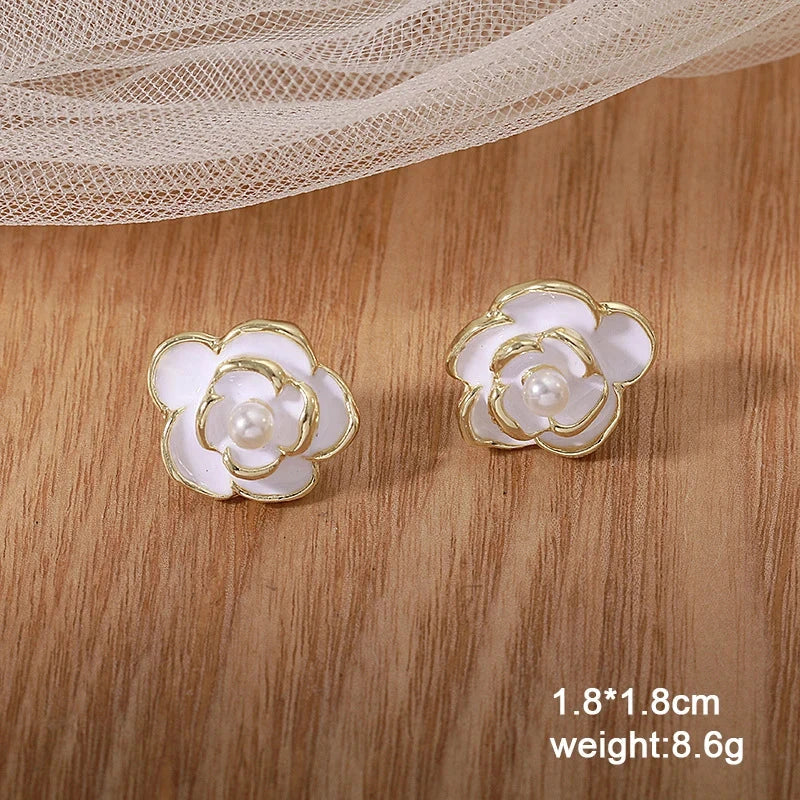 White Flower & Butterfly Dangle Earrings – Acrylic Pearl Heart Jewelry