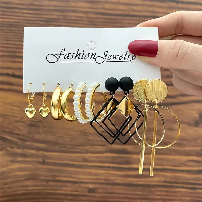 Gold Butterfly & Heart Dangle Earrings Set – Acrylic Drop Jewelry for Women