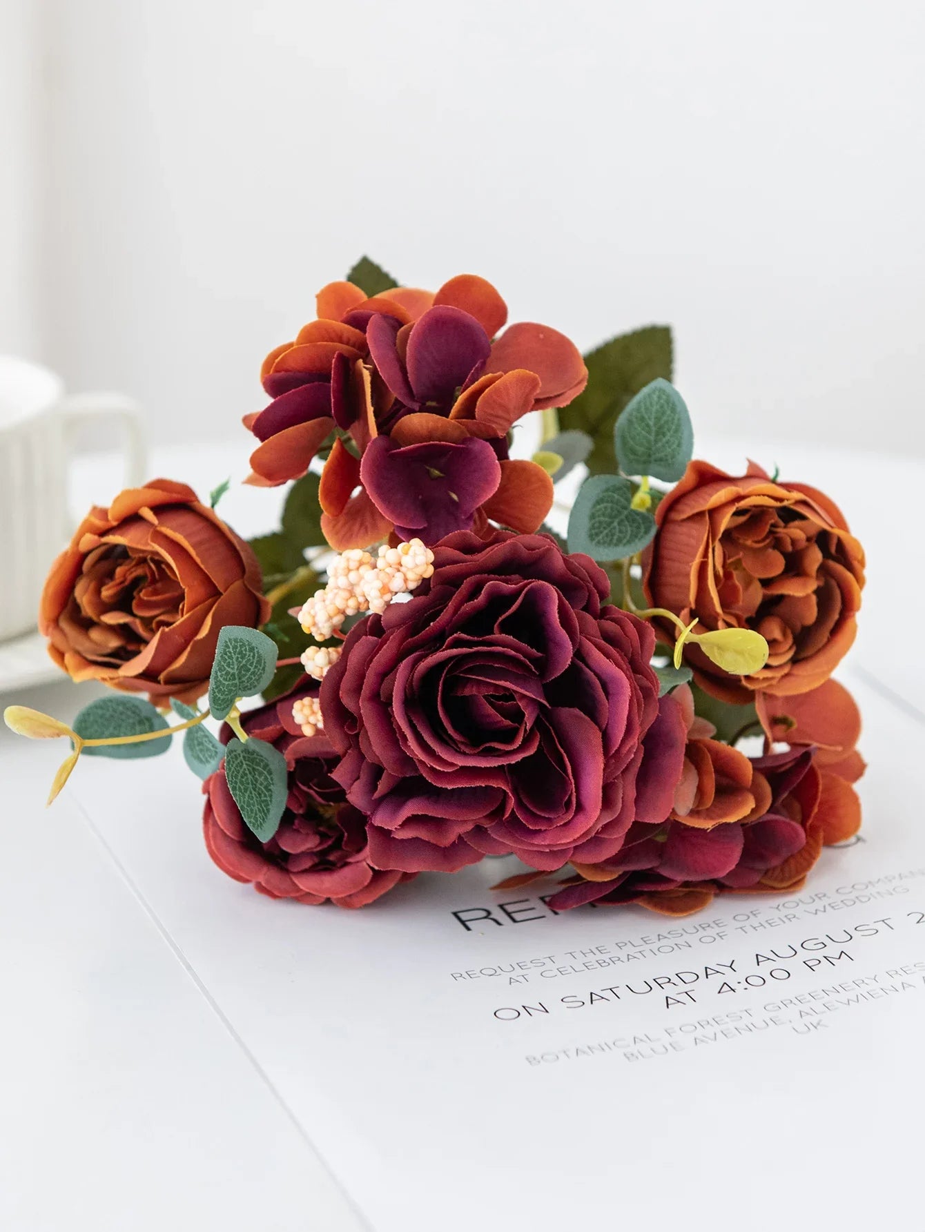 Artificial Flowers Retro Silk Rose Bouquet Hydrangea Peony Vintage Bride Holding Fake Plants Home Wedding Decoration Accessories